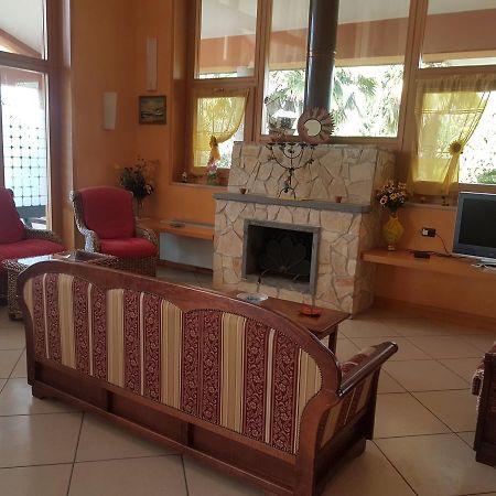 Agriturismo Terre Delle Monache Pontecagnano Eksteriør billede