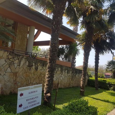 Agriturismo Terre Delle Monache Pontecagnano Eksteriør billede