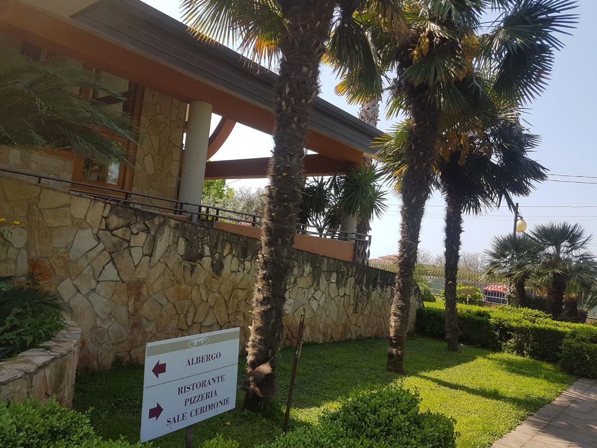 Agriturismo Terre Delle Monache Pontecagnano Eksteriør billede